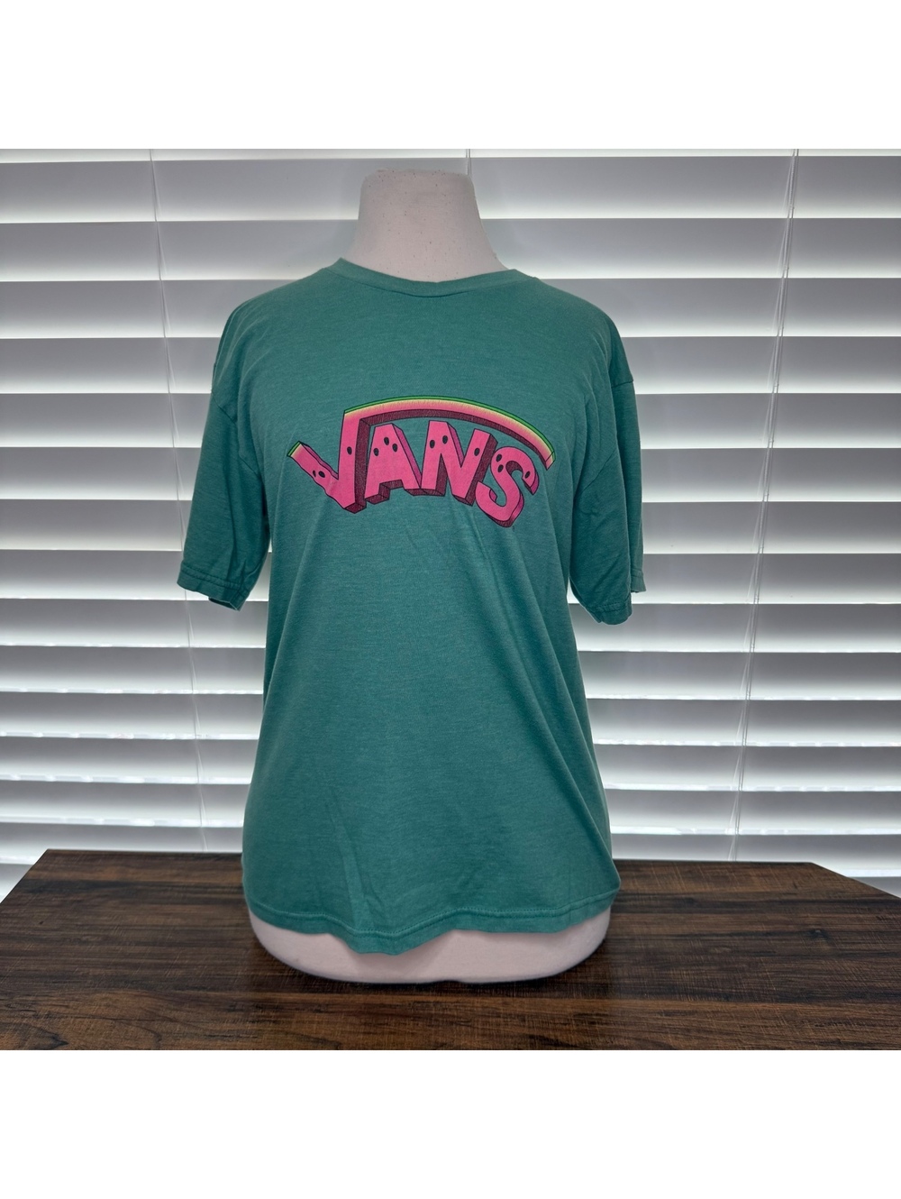 Vans Green Graphic Logo T-Shirt Juniors Size X Large